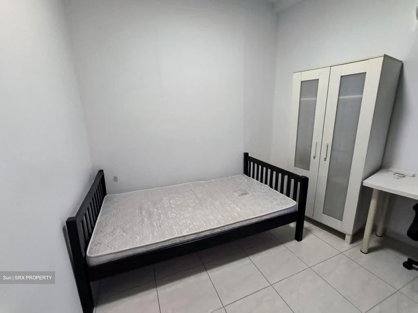 Lakepoint Condominium (D22), Condominium #596307021